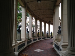 The Hall of Fame for Great Americans, an outdoor sculpture gallery housing 98 bronze portrait busts completed in 1900 at BCC. Photo by DMG.